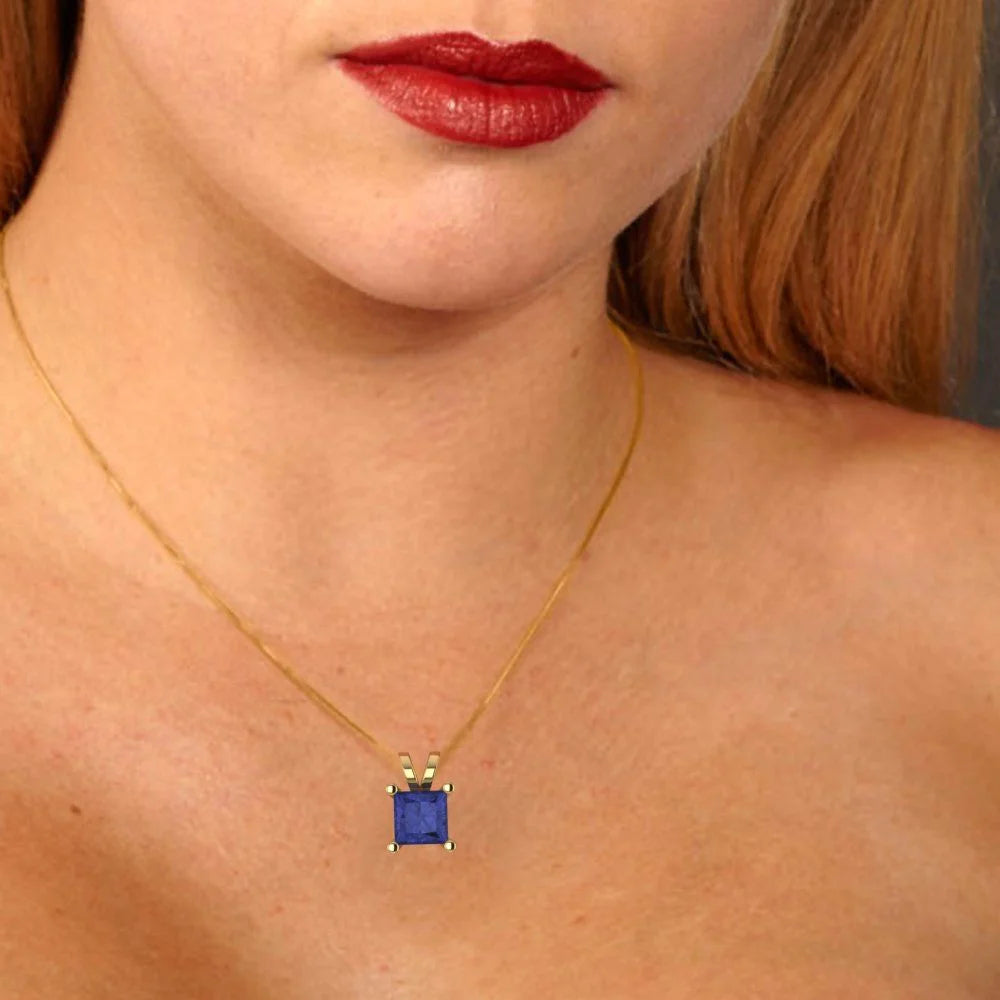 14k Yellow Gold Pendant with 16" Chain V472