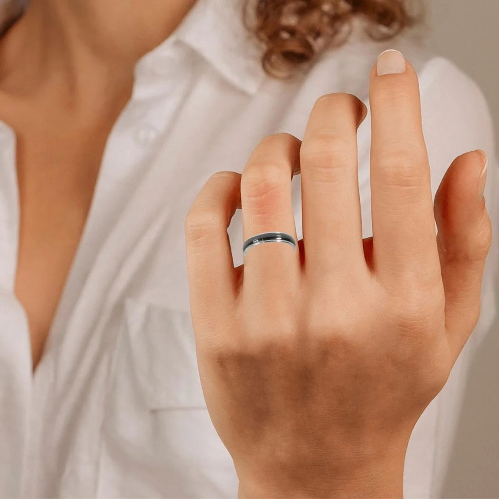 Black Titanium Wedding Band in 950 Platinum Q7436