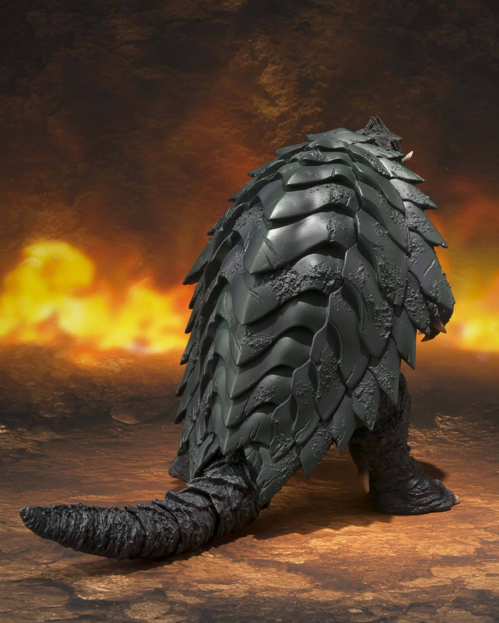 S.H.MonsterArts Action Figure E3887