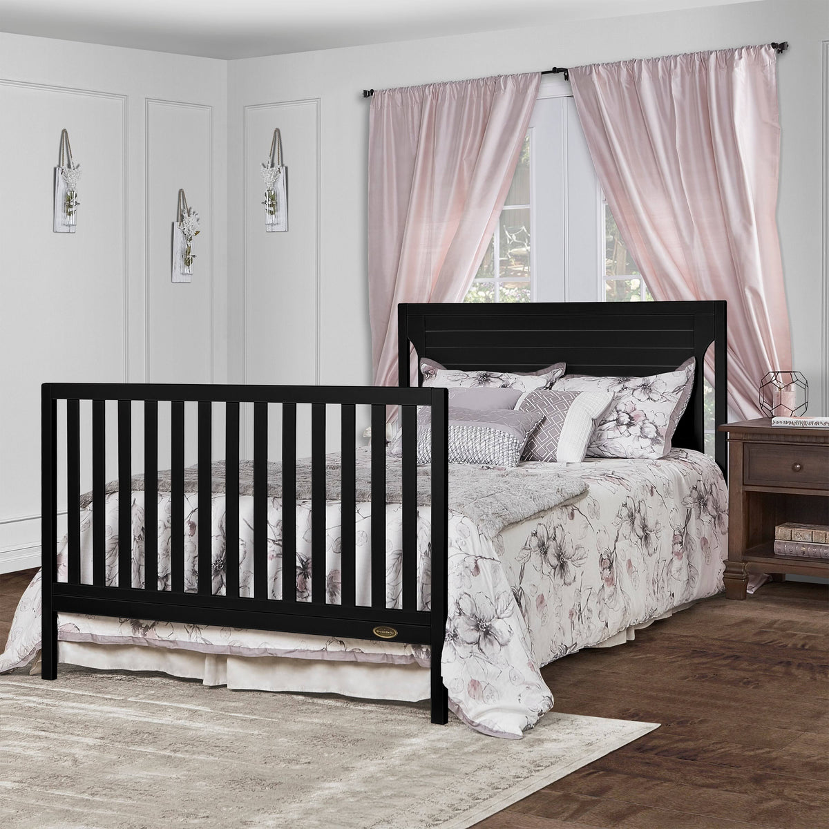 Black 5 in 1 Convertible Crib C841