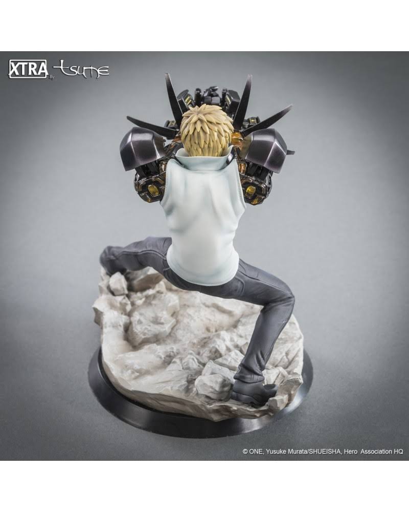 1/10 Scale Figure L59176