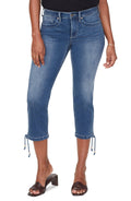 Capris with Drawcord Hem, Size 28 W M3036