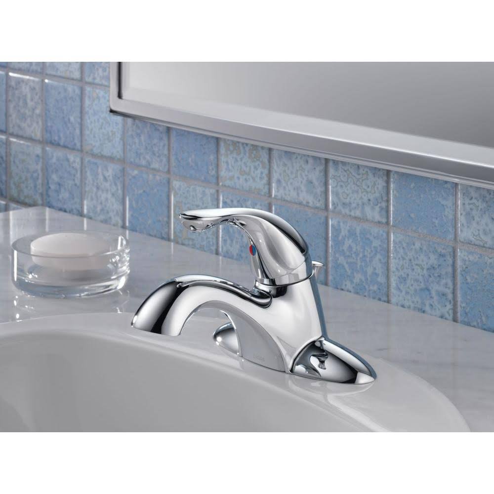 Single Handle Centerset Bathroom Faucet Chrome Y7663