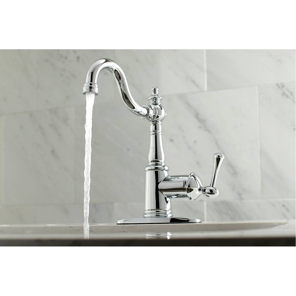 4x22 Centerset Lavatory Faucet H8470