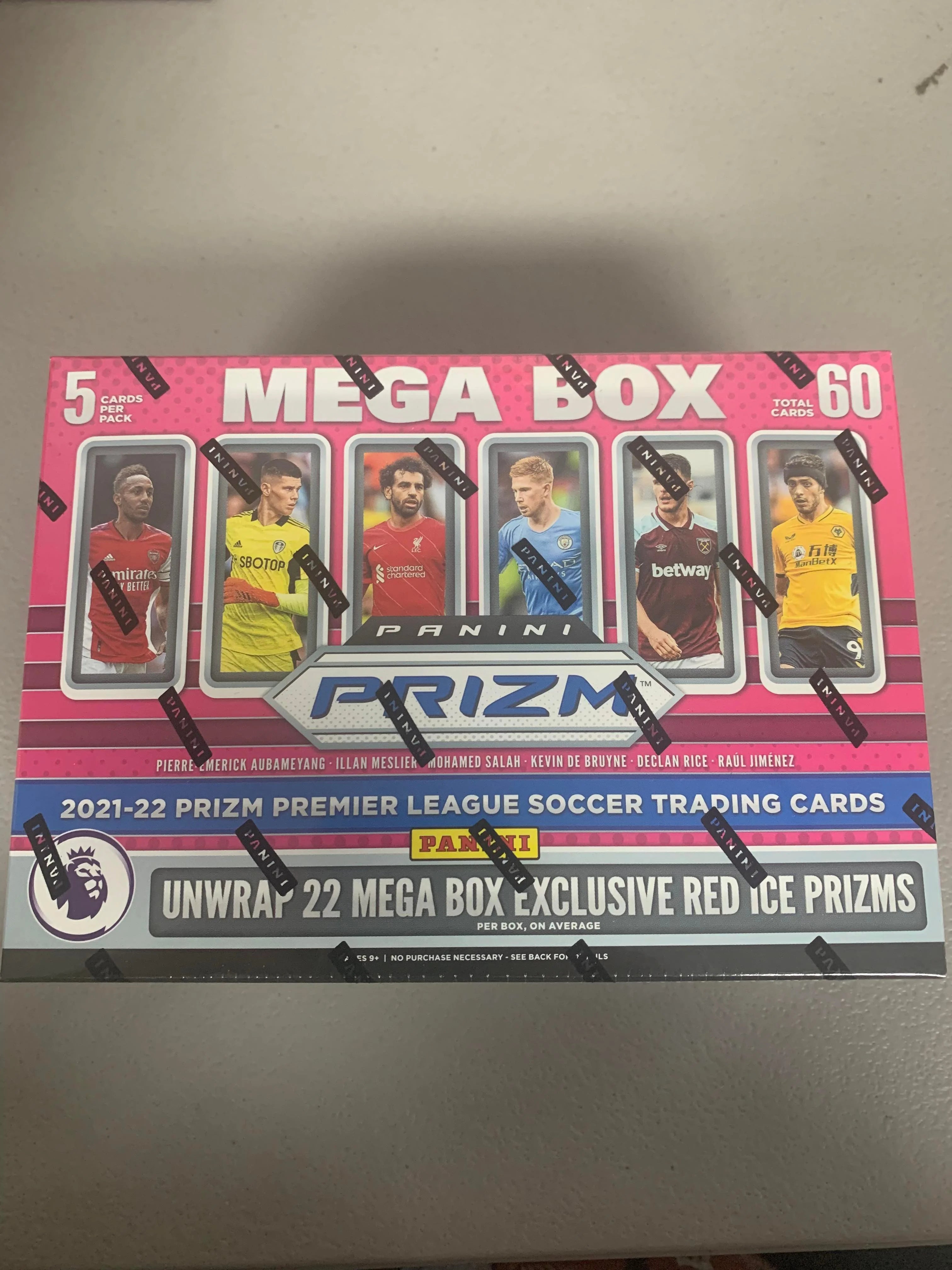 Mega Box Soccer Cards H357200