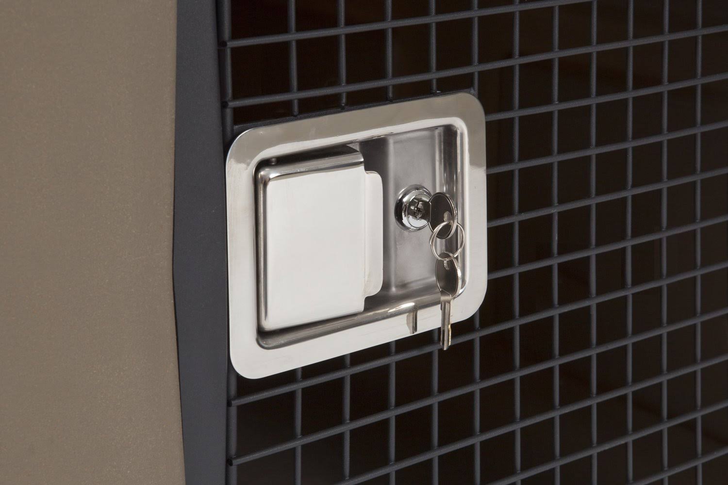 Medium Framed Door Kennel P76340