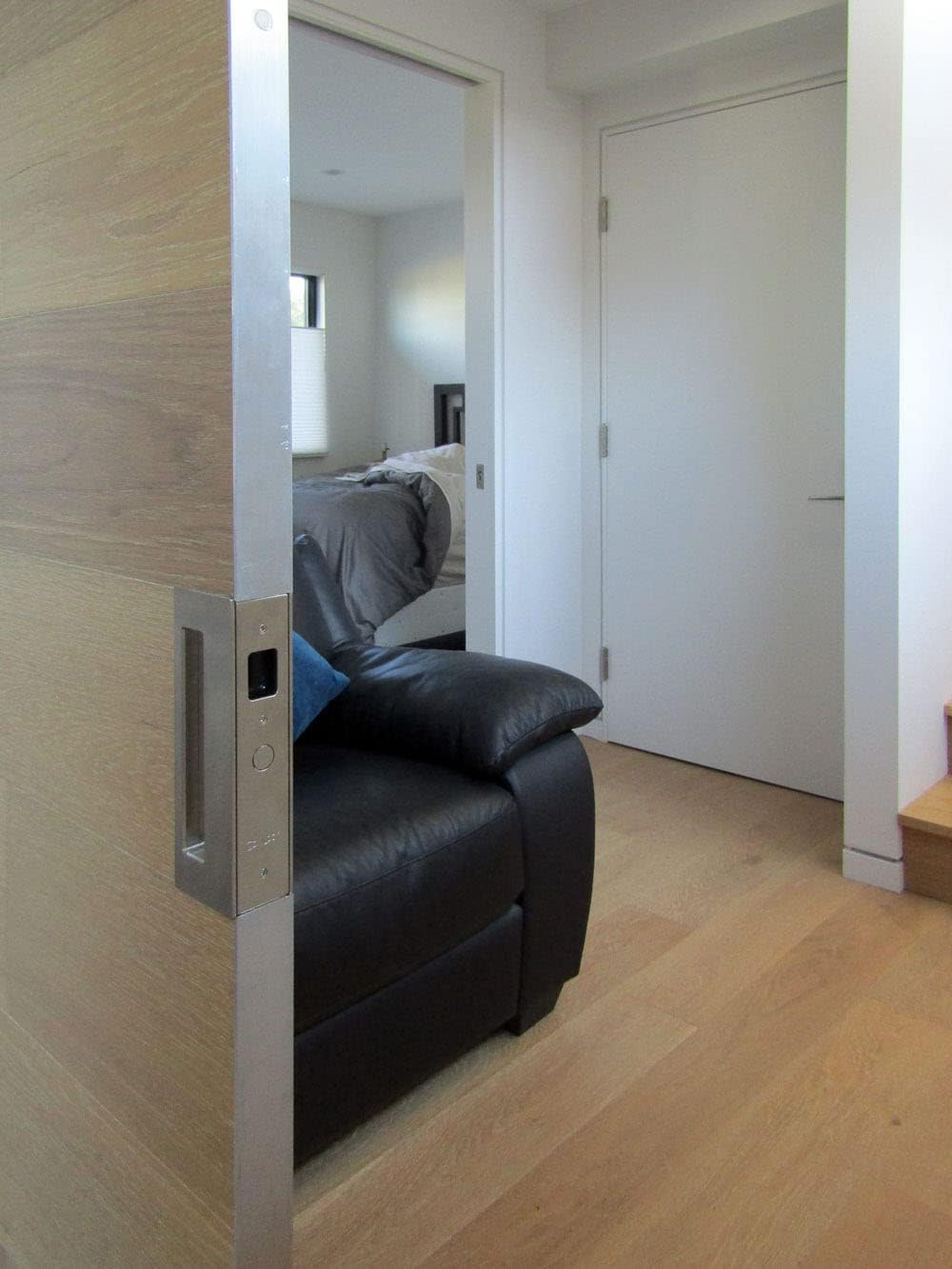 Non-Latching Passage Pocket Door Pull A138