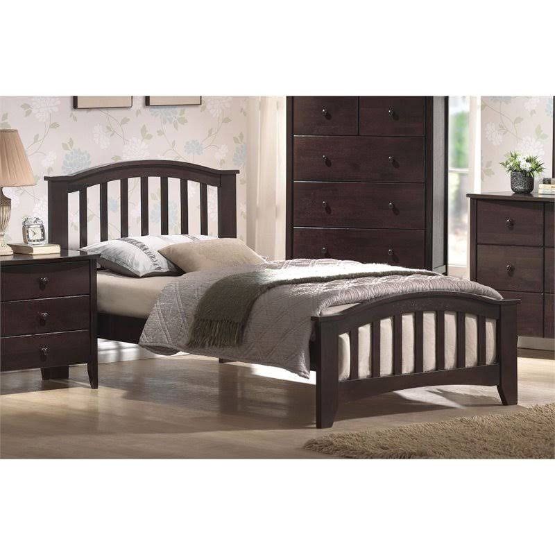 Dark Walnut Full Bed G80678