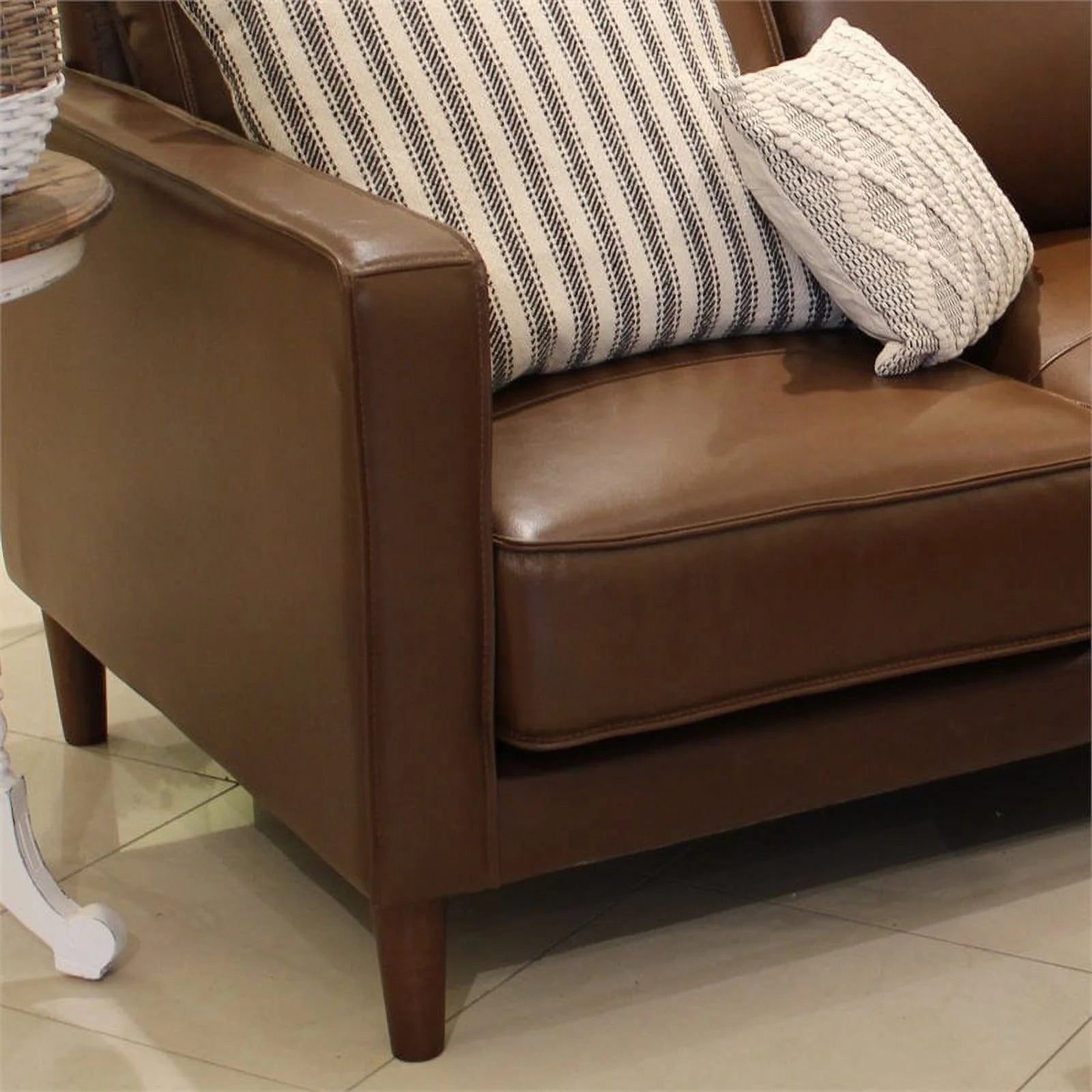 Chestnut Top-Grain Leather Armchair Y271